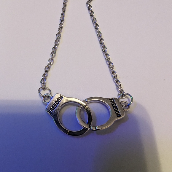 Fashion Handcuffs freedom single layer antique silver ankle bracelet - Picture 10 of 13